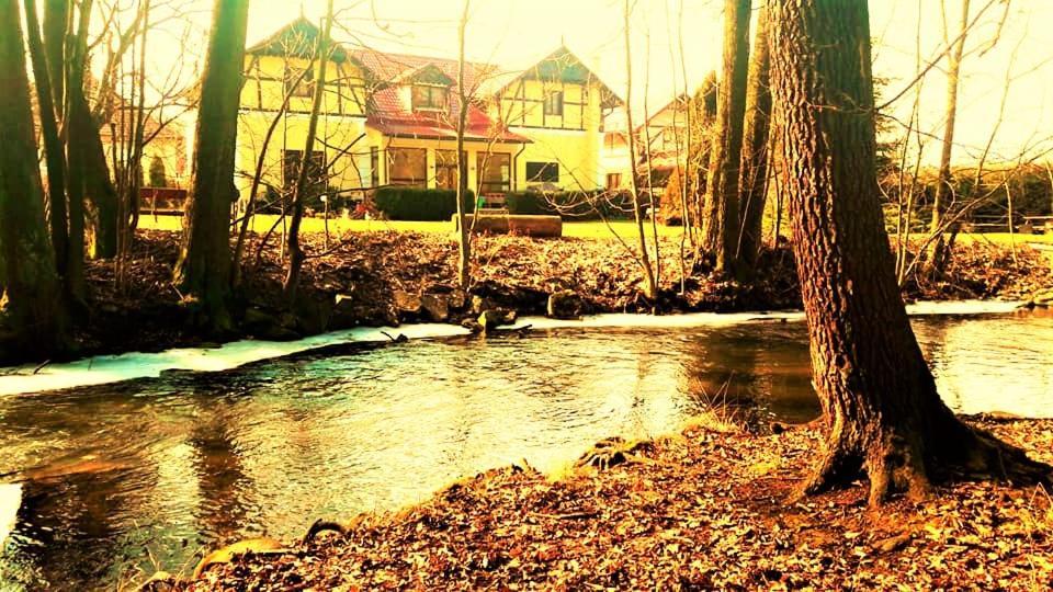 Penzión Pod orechom Turčianske Teplice Exterior foto
